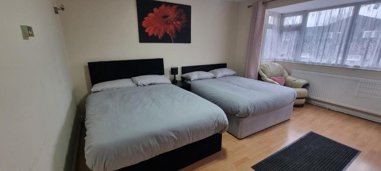 לונדון Star Homes מראה חיצוני תמונה
