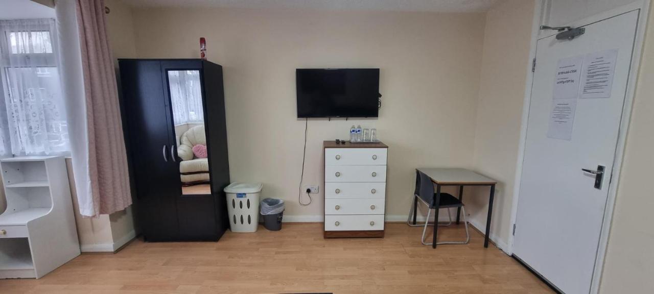 לונדון Star Homes מראה חיצוני תמונה